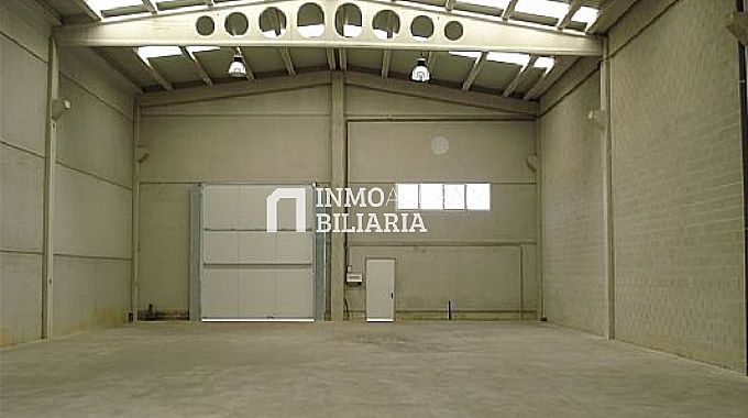 nave  en Alquiler