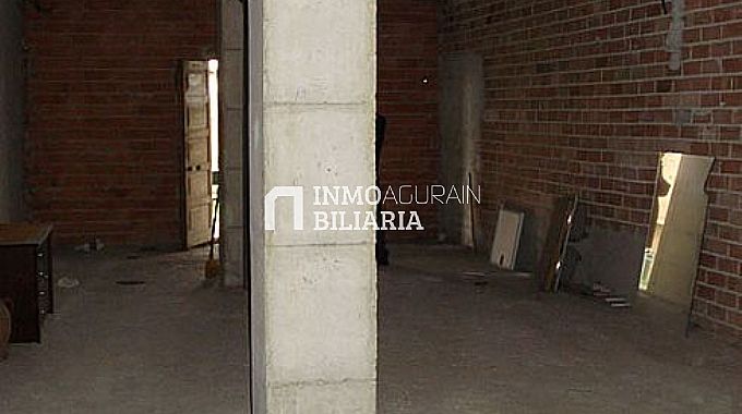 Venta de local comercial en Salvatierra-Agurain