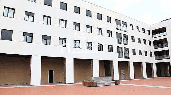 Venta de local comercial en Salvatierra-Agurain