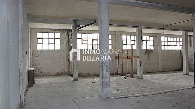 Venta de local comercial en Salvatierra-Agurain