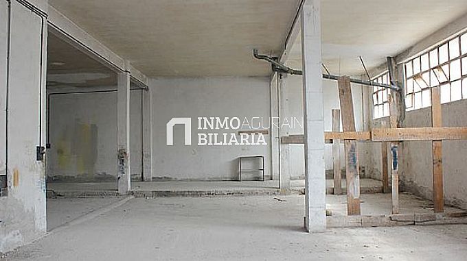 Venta de local comercial en Salvatierra-Agurain