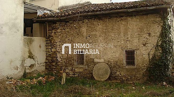 Venta de local comercial en Salvatierra-Agurain