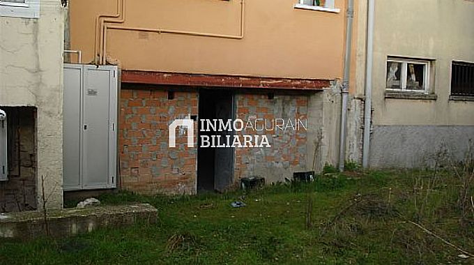 Venta de local comercial en Salvatierra-Agurain