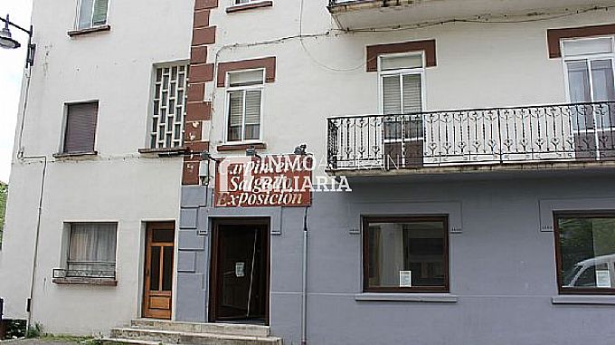 LOCAL COMERCIAL EN ALTSASU