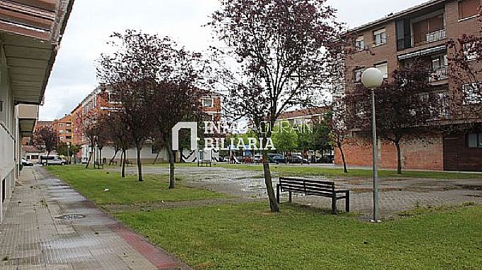 Venta de bajera / lonja en Salvatierra-Agurain