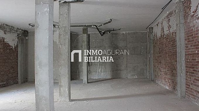Venta de local comercial en Vitoria-Gasteiz