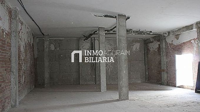 Venta de local comercial en Vitoria-Gasteiz