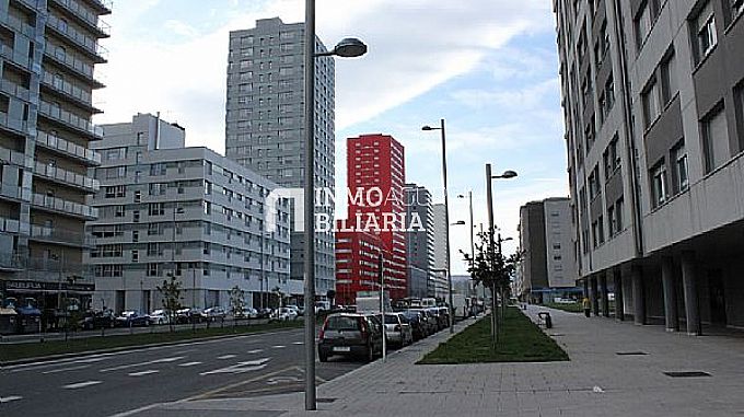 Venta de local comercial en Vitoria-Gasteiz