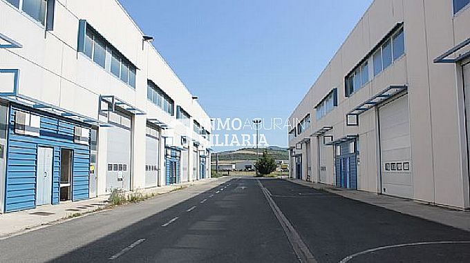 NAVE EN COMUNION