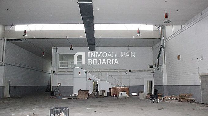 NAVE INDUSTRIAL EN BERRIOZAR