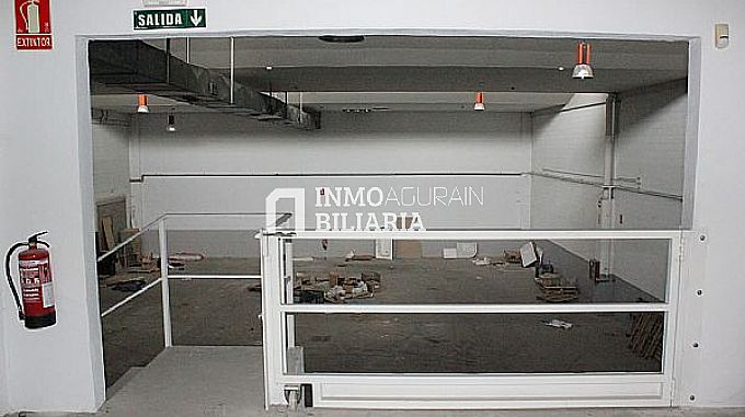 NAVE INDUSTRIAL EN BERRIOZAR