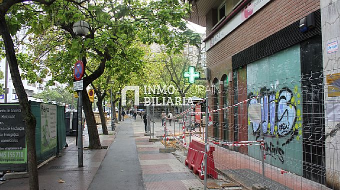 Venta / Alquiler de local comercial en Vitoria-Gasteiz