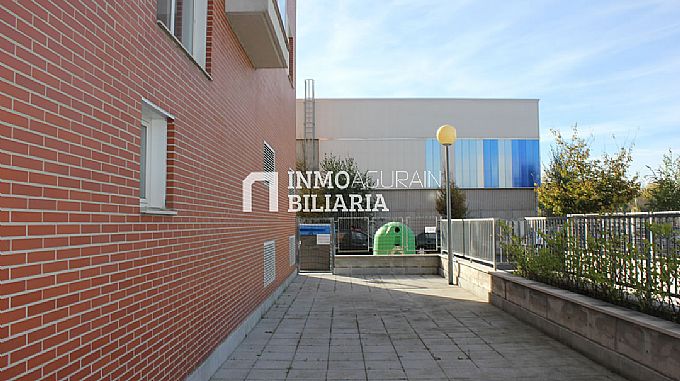 Venta de local comercial en Vitoria-Gasteiz