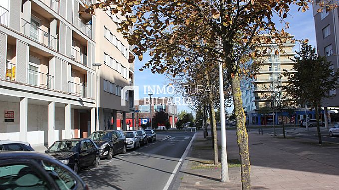 Venta de local comercial en Vitoria-Gasteiz