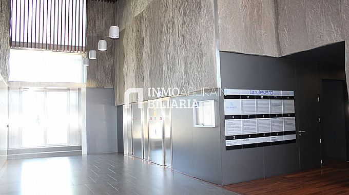 Venta de local comercial en Vitoria-Gasteiz