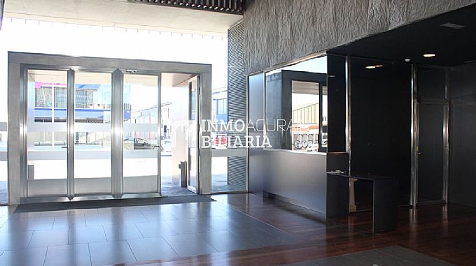 Venta de local comercial en Vitoria-Gasteiz
