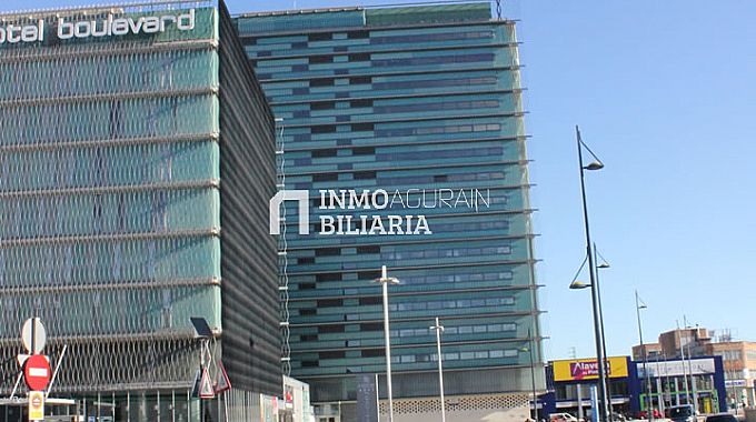 Venta de local comercial en Vitoria-Gasteiz