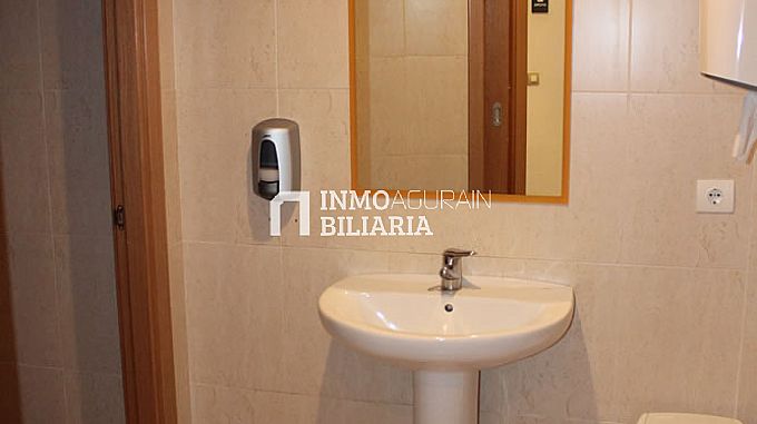OFICINA EN SALBURUA