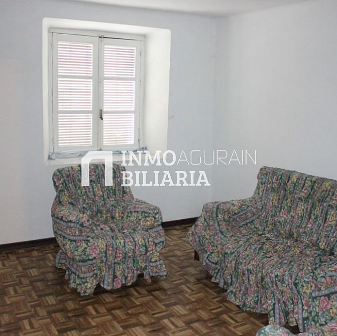 EDIFICIO RURAL EN ALBENIZ - 9