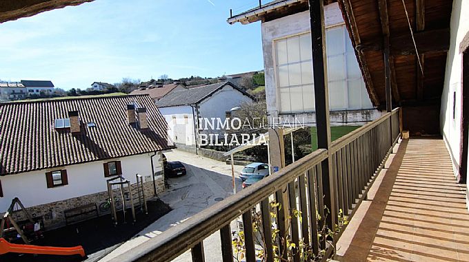 CASA SEORIAL EN LINTZOAIN