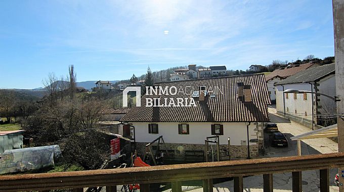CASA SEORIAL EN LINTZOAIN