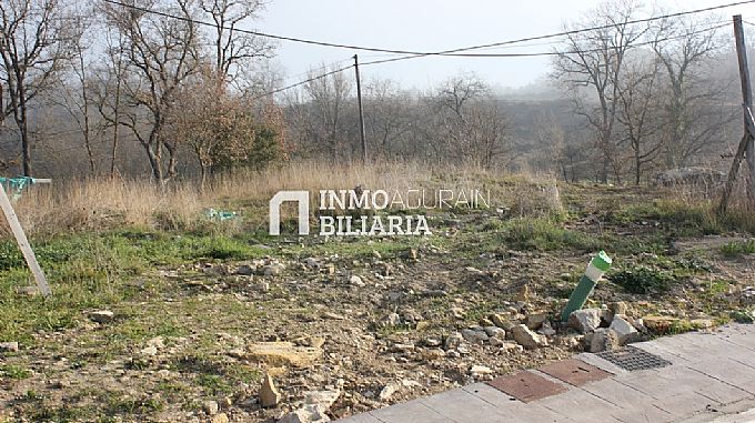 Venta de parcela urbana en Burgueta
