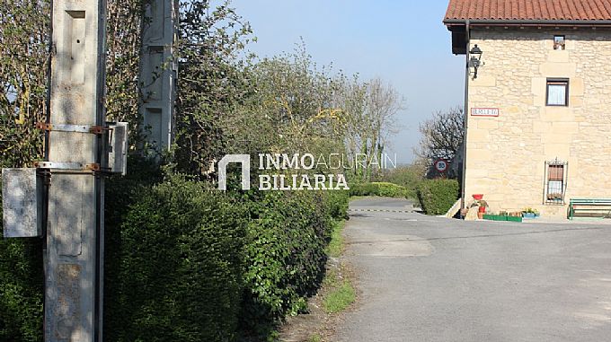 Venta de parcela urbana en Burgueta