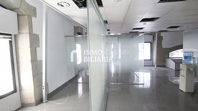 Venta de local comercial en Pamplona