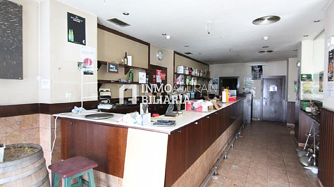 Venta de local comercial en Pamplona