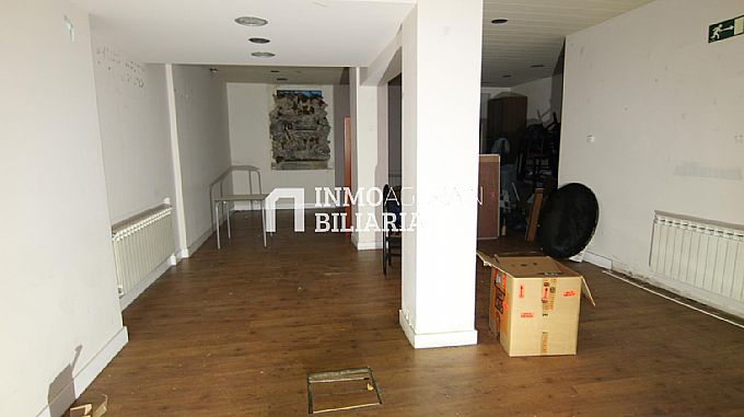 Venta de local comercial en Pamplona