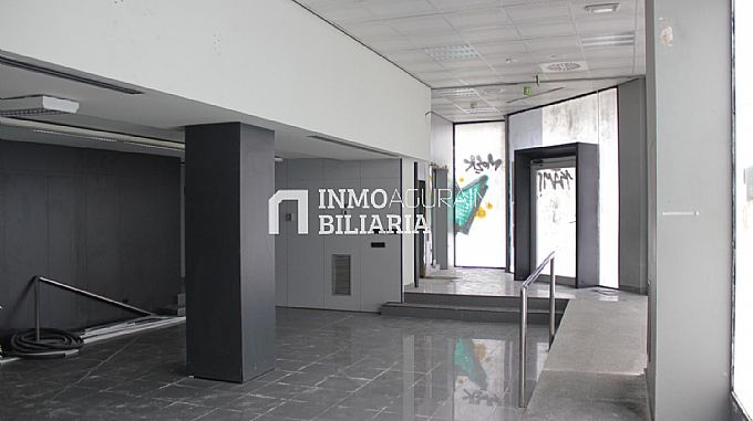 Venta de local comercial en Burlada