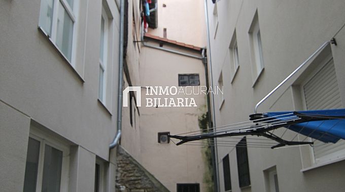 Venta de local comercial en Vitoria-Gasteiz