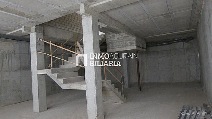 Venta de local comercial en Vitoria-Gasteiz
