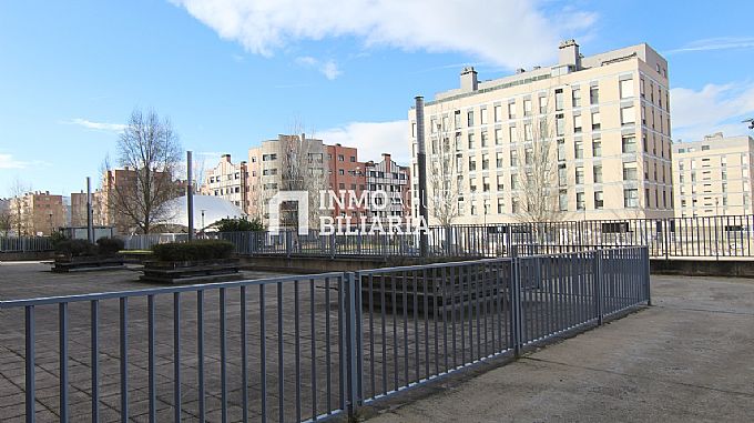 Venta de plaza de garaje en Vitoria-Gasteiz