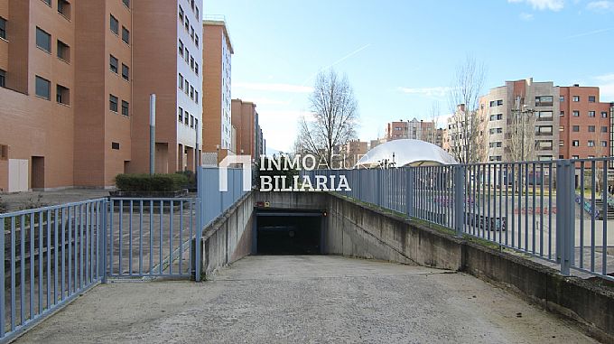 Venta de plaza de garaje en Vitoria-Gasteiz