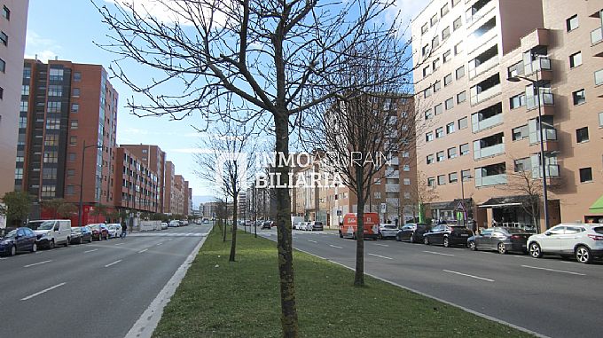 Venta de plaza de garaje en Vitoria-Gasteiz