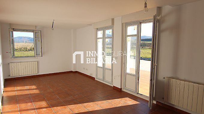 Venta de casa en Ezkerekotxa