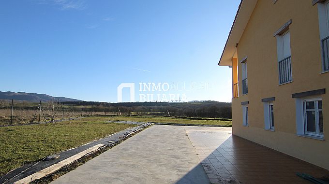 Venta de casa en Ezkerekotxa