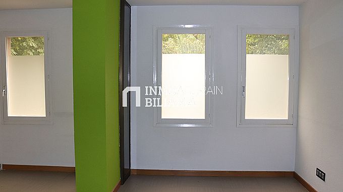 Venta de local comercial en Vitoria-Gasteiz
