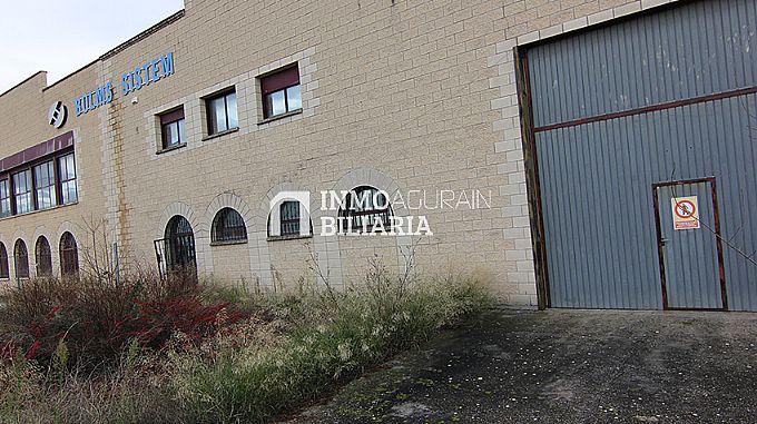 Venta de nave industrial en Oyon