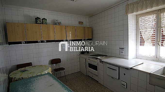 Venta de casa en Araia