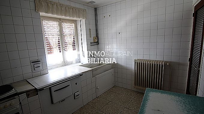 Venta de casa en Araia