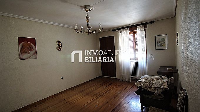 Venta de casa en Araia