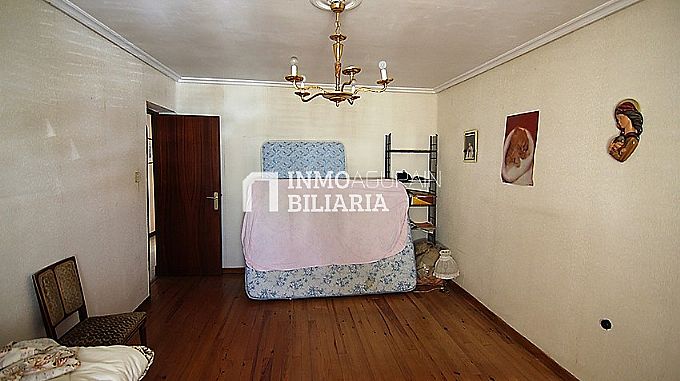 Venta de casa en Araia