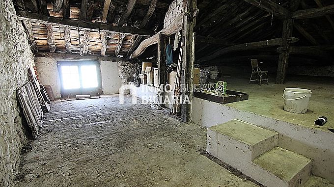 Venta de casa en Araia