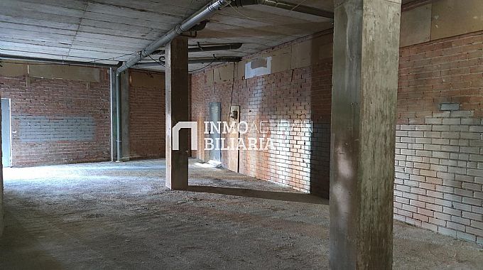 Venta de local comercial en Ansoain