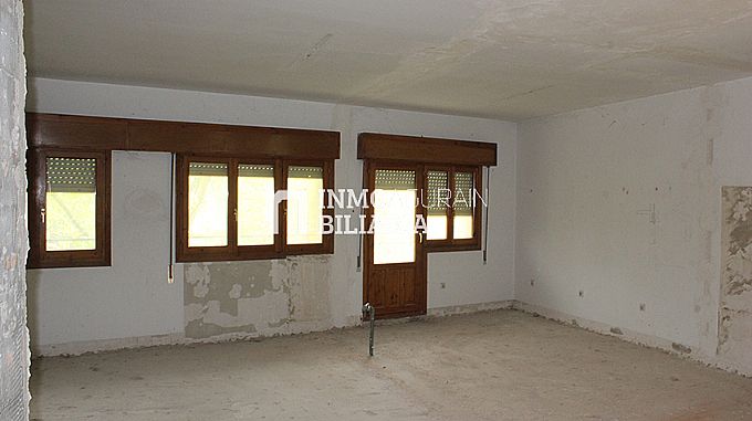 Venta de nave industrial en Villabuena de Alava