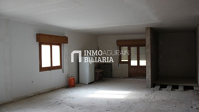 Venta de nave industrial en Villabuena de Alava