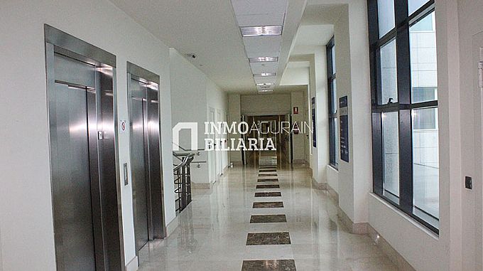 Venta de local comercial en Gamarra Mayor