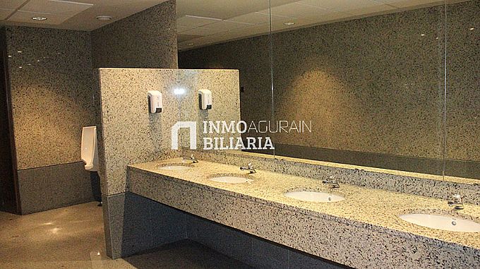 Venta de local comercial en Gamarra Mayor